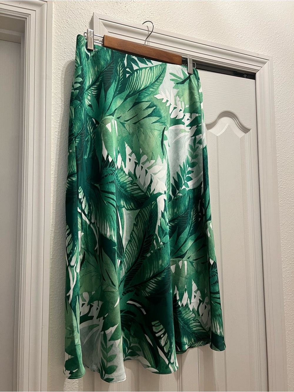 Ralph Lauren Emerald Green Tropical Print Satin Midi Skirt—NWT!